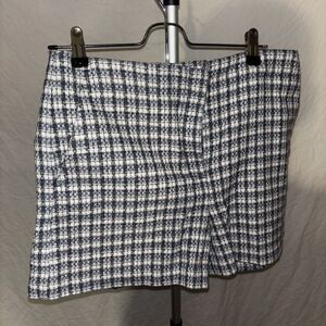 Loft Size 4 Plaid Shorts Blue White size 4” Shorts with  Pockets Chinos